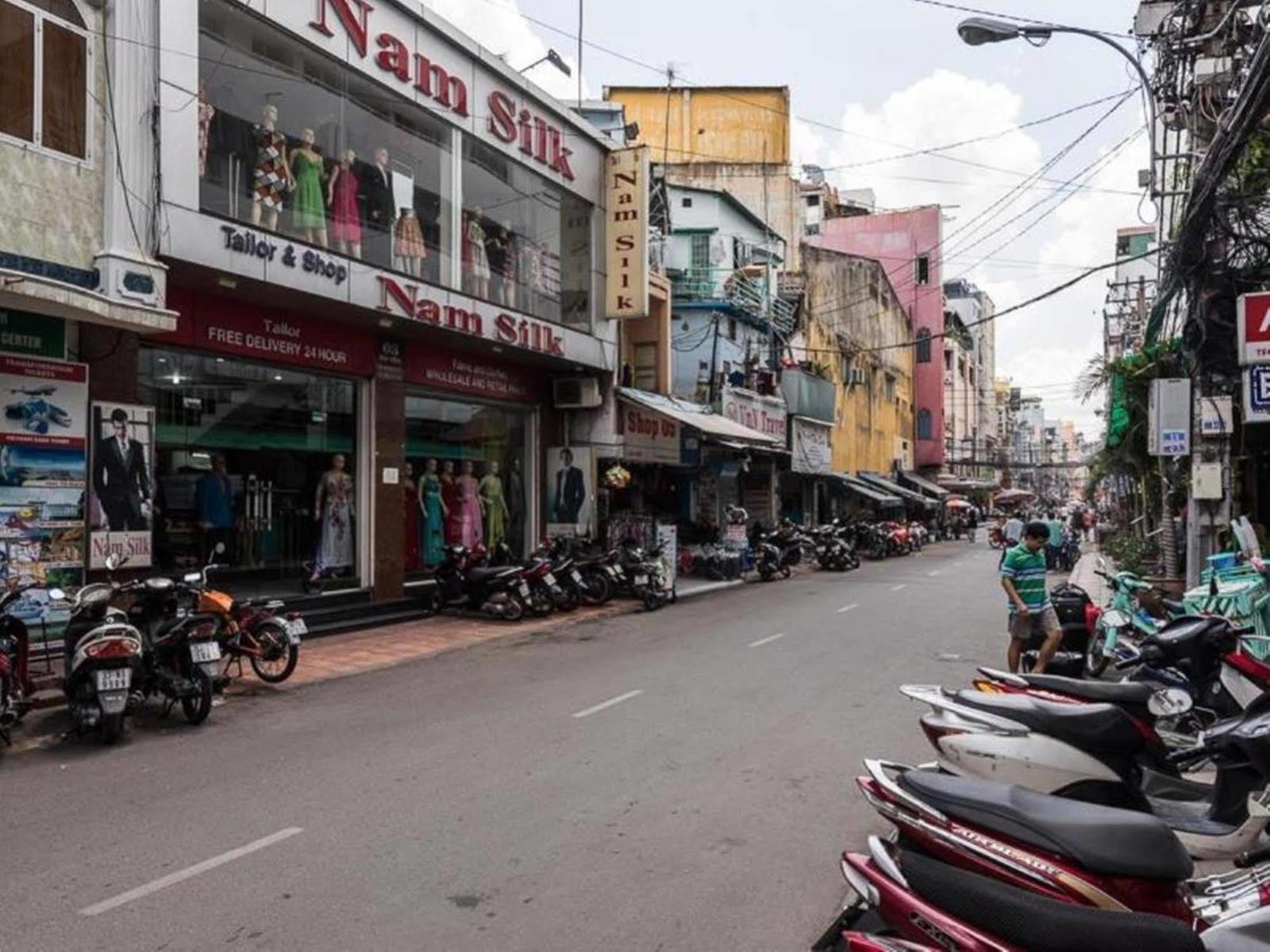 Saigon Odyssey Hotel - The Art Bandar Ho Chi Minh Luaran gambar